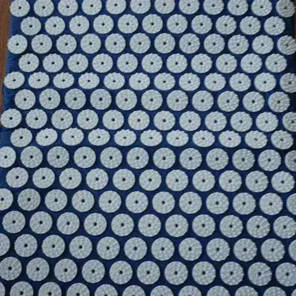 SpikeRest acupressure mat in Navy Blue, photographed by a verified buyer in Ukraine